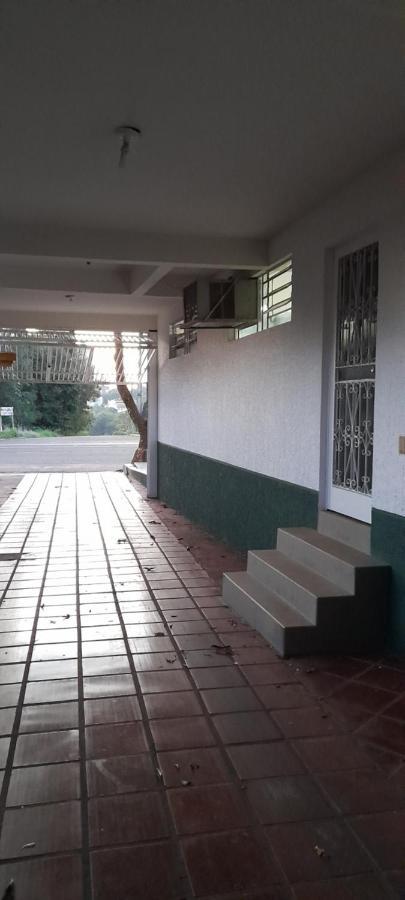 Apartamento Espacoso Com Estacionamento Incluido ฟอสดูอีกวาซู ภายนอก รูปภาพ