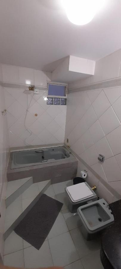 Apartamento Espacoso Com Estacionamento Incluido ฟอสดูอีกวาซู ภายนอก รูปภาพ