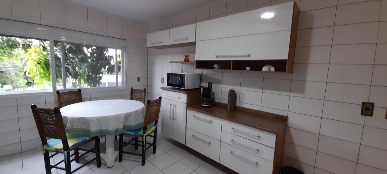 Apartamento Espacoso Com Estacionamento Incluido ฟอสดูอีกวาซู ภายนอก รูปภาพ